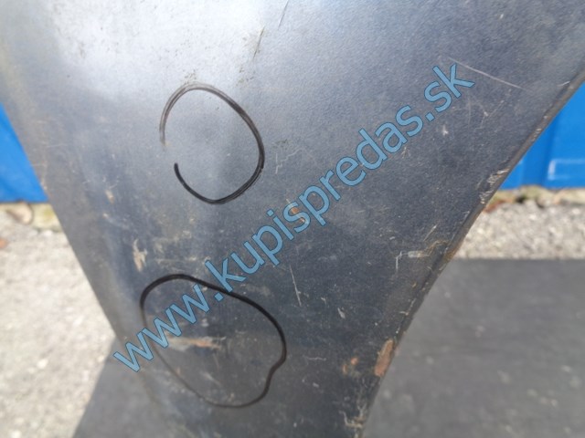 pravý predný blatník na daihatsu terios, 